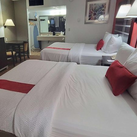 Ramada By Wyndham Mountain Home Extérieur photo