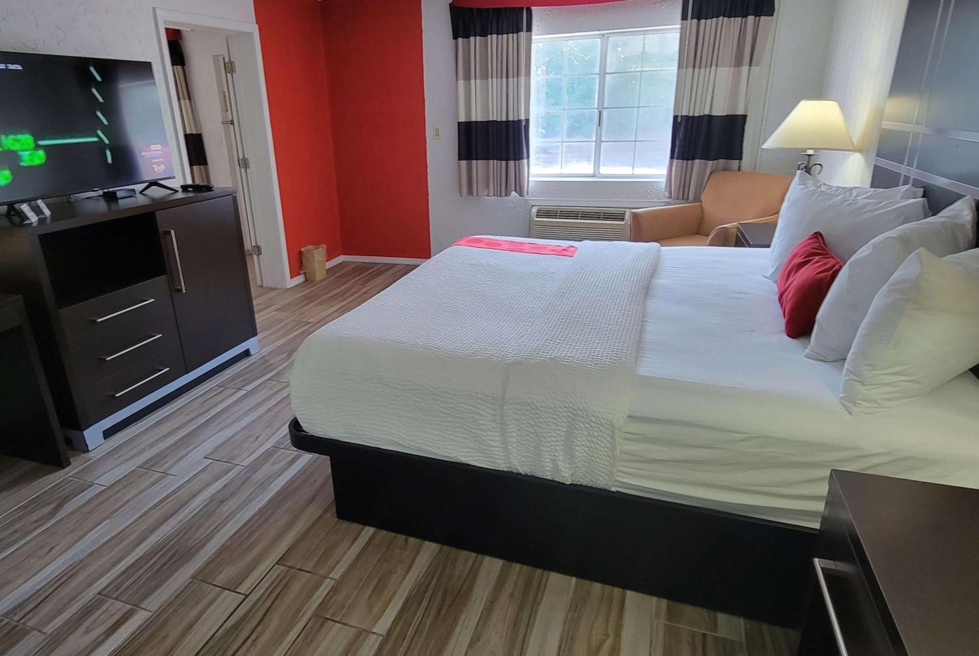 Ramada By Wyndham Mountain Home Extérieur photo