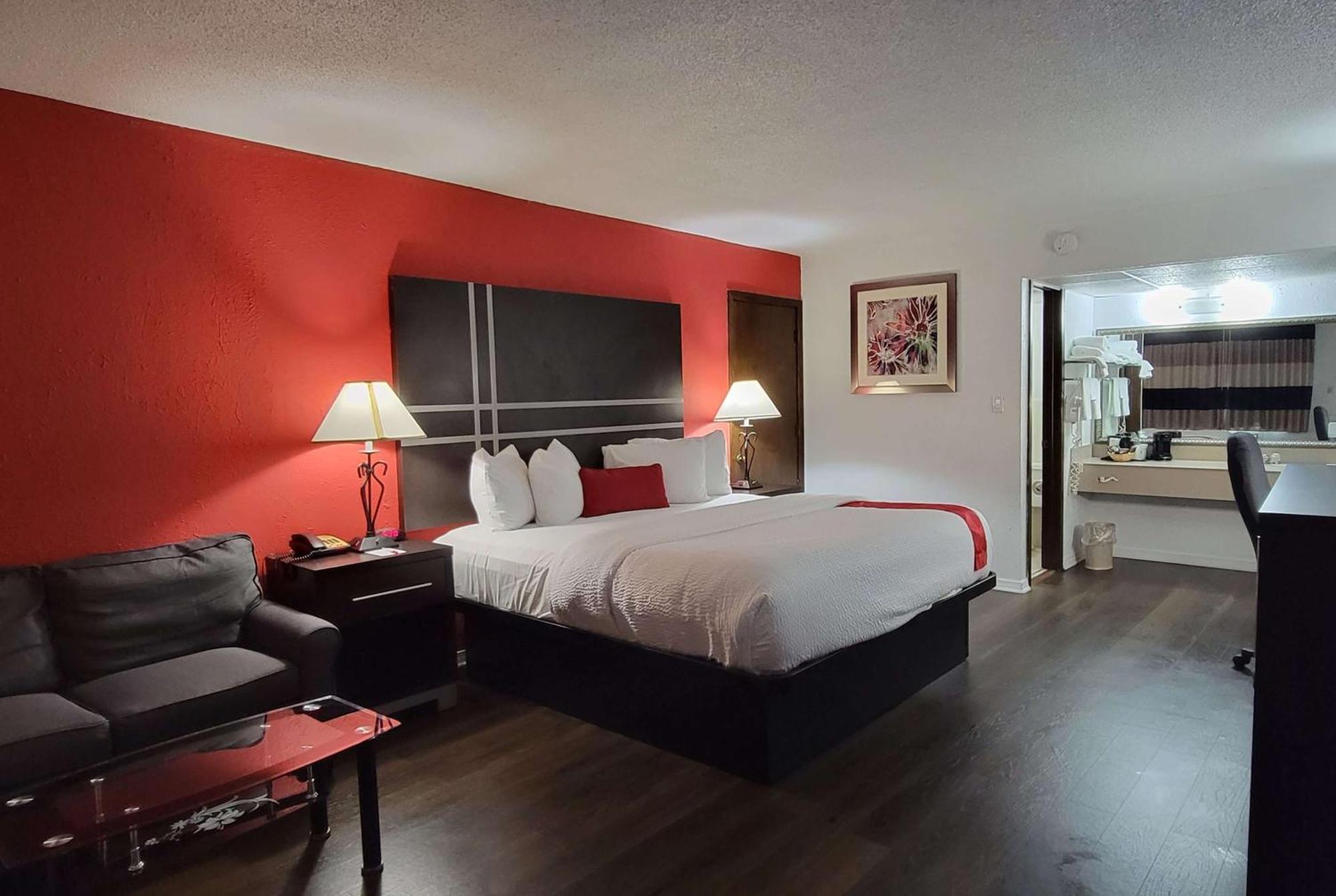 Ramada By Wyndham Mountain Home Extérieur photo
